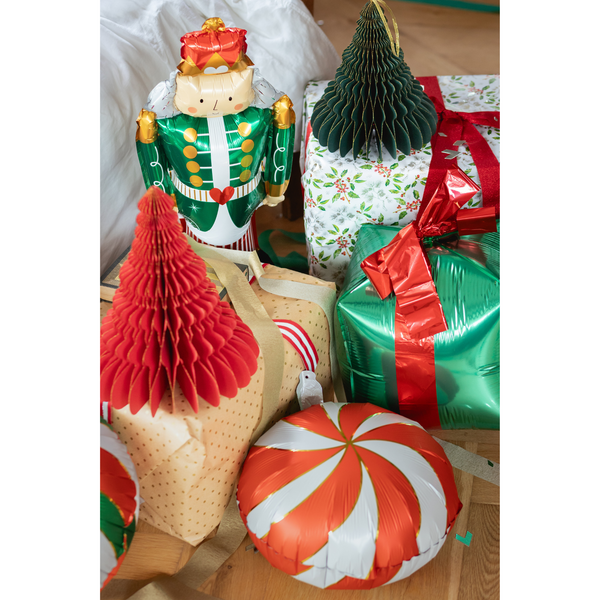 4D Christmas Gift Shaped Foil Balloon, Green