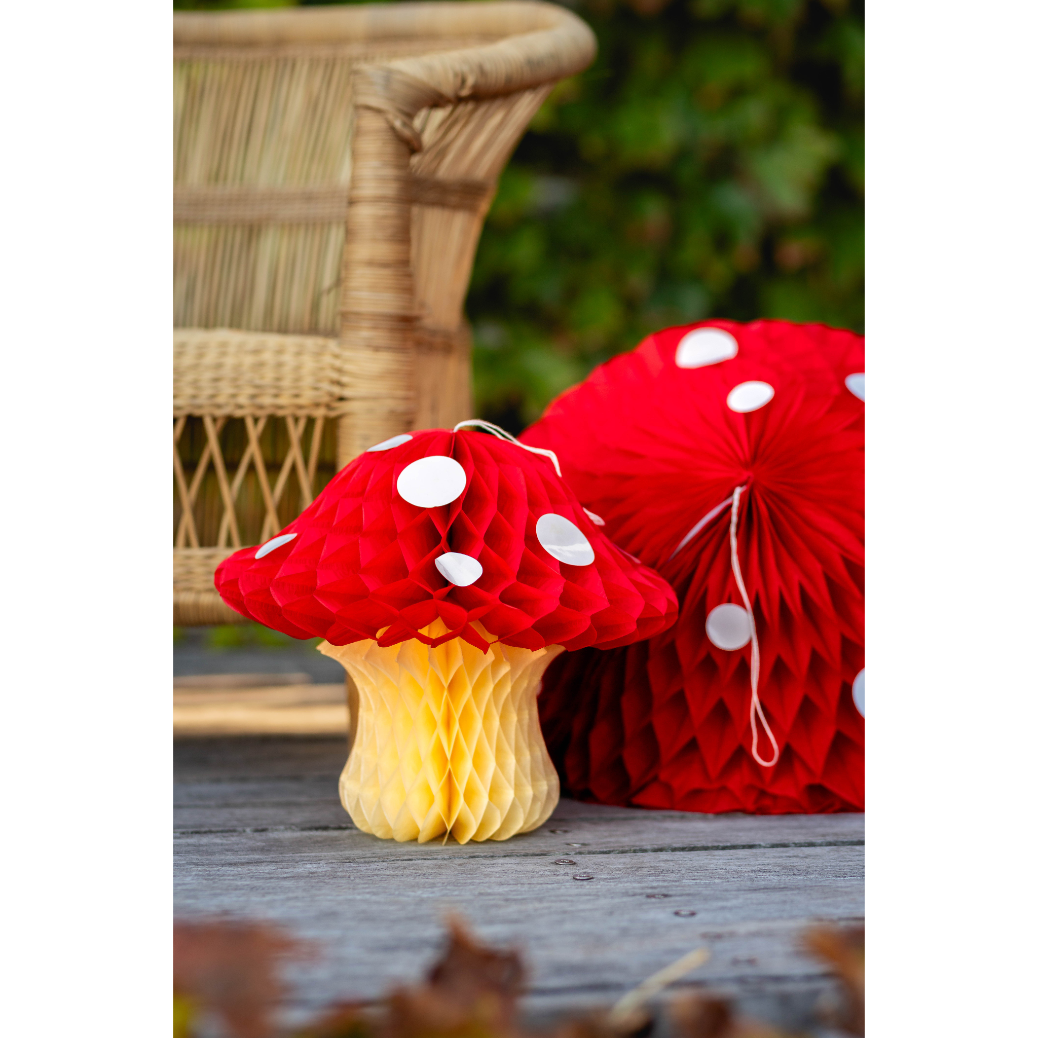 Mushroom Lantern, Red