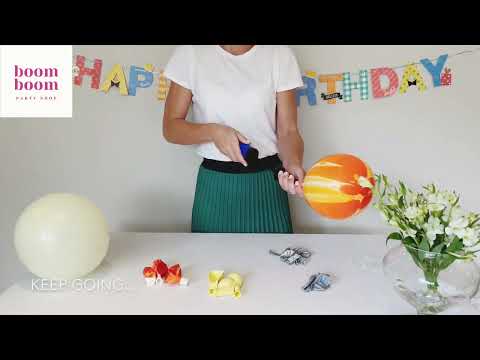 Construction Balloon Cloud and Garland Kit